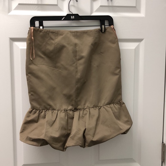 Club Monaco size 2 skirt - Picture 2 of 11